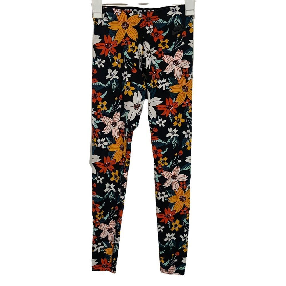 Nike Floral Mid Rise Casual Leggings
